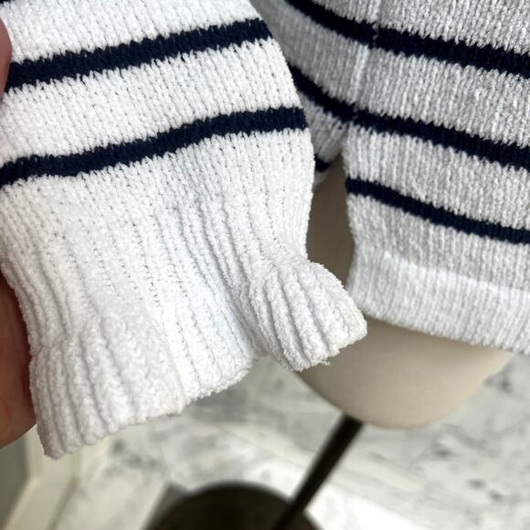 LILLY PULITZER Calloway Navy Stripes Chenille Pullover Sweater Size Medium - Picture 2 of 6